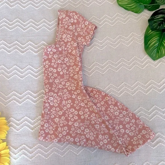 Forever 21 Women’s Floral Mini Dress - Picture 2 of 4